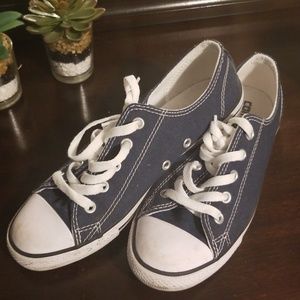 Barely worn converses. Size six. Navy blue and whi